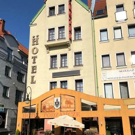 Hotel Restauracja Podzamcze Щецин Экстерьер фото