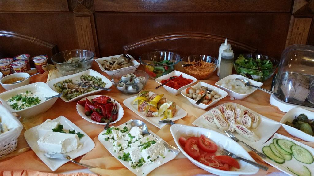 Hotel Restauracja Podzamcze Щецин Экстерьер фото