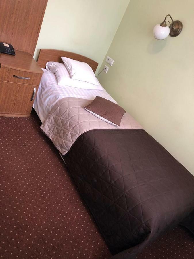 Hotel Restauracja Podzamcze Щецин Экстерьер фото