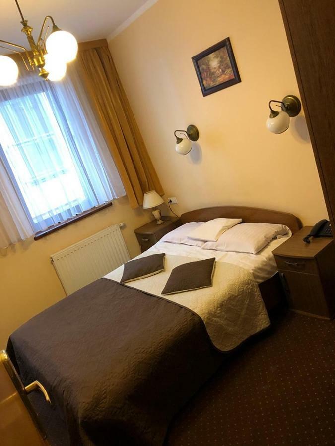 Hotel Restauracja Podzamcze Щецин Экстерьер фото
